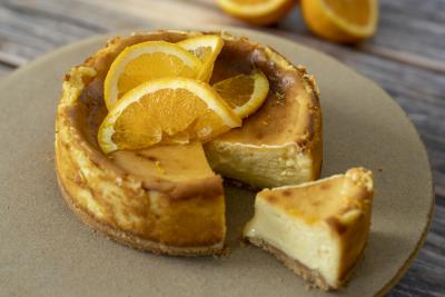 Cheesecake de chocolate blanco, naranja y jengibre 